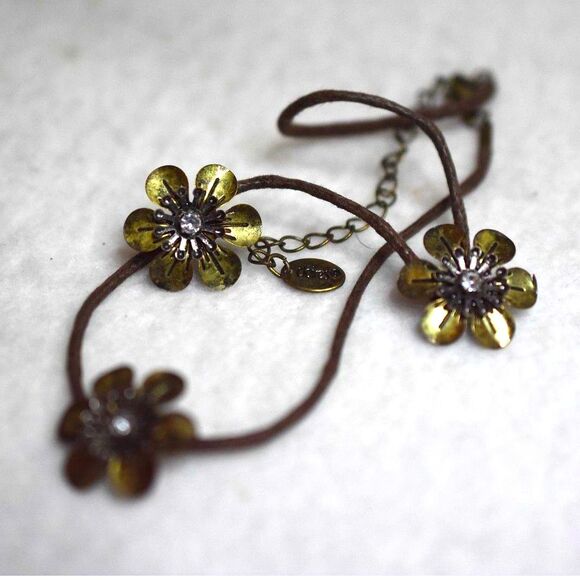 Clair's Brown Leather Brass Tone Rhinestone Accent Flower Choker Necklace - Picture 2 of 3